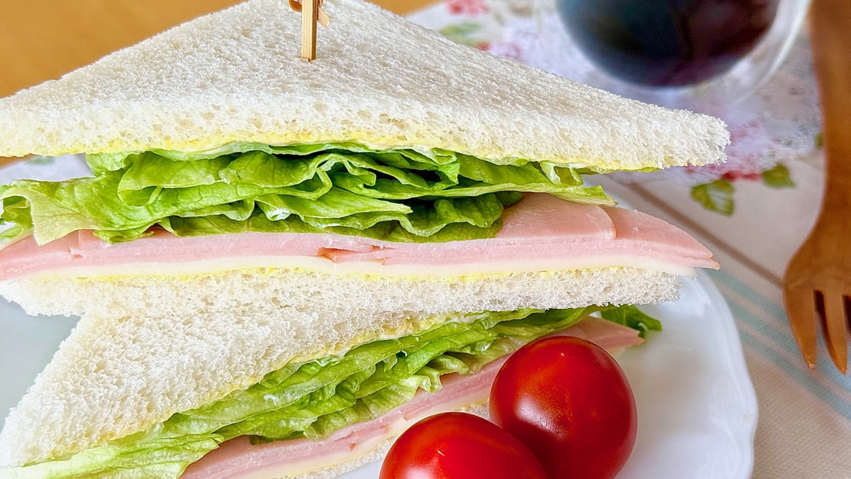 ハムチーズレタスサンド完成写真